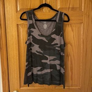 Peyton Jensen Camo Tank size Medium